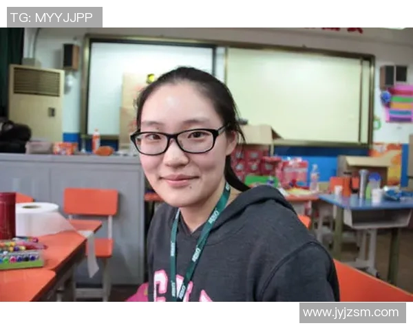 王秀英的网球人生：从青涩少女到职业选手的心路历程